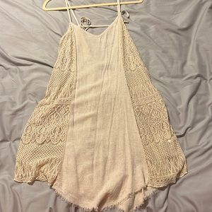 NWOT Vici crochet linen top/coverup